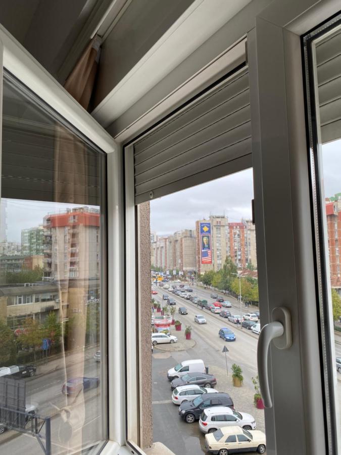 Capital Apartment Prishtina Pristina Esterno foto